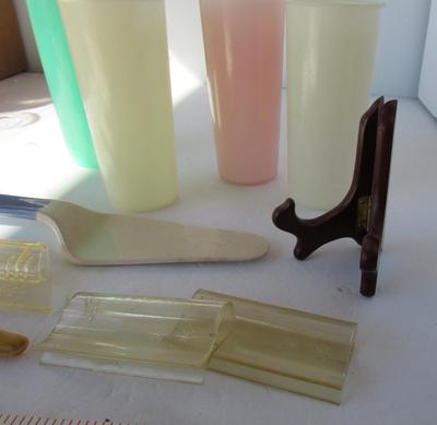 Older Retro Kitchenware Lot