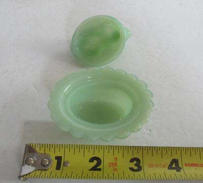 Older Mosser Glass Jadite Cat Covered Salt