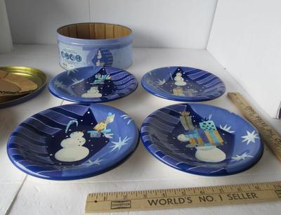 Nice 4 Pc Set Snowman Plates in Matching Tin, Sakura