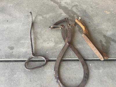 ANTIQUE HAND TOOLS