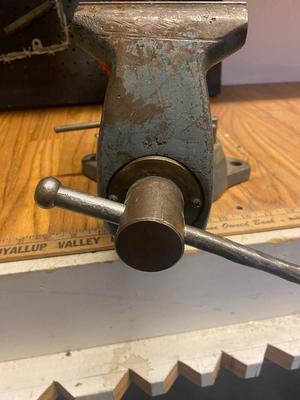 VISE, SAW BLADES, LICENSE PLATE ACCESSORY AND PEG BOARD