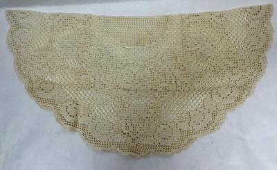 Vintage small lace round tablecloth Country Core Cottage
