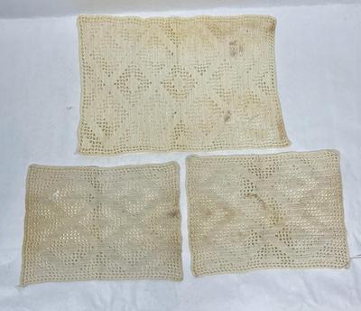 Lot 7 - Vintage Crocheted or Tatted Handmade Placemats Cottage Decor