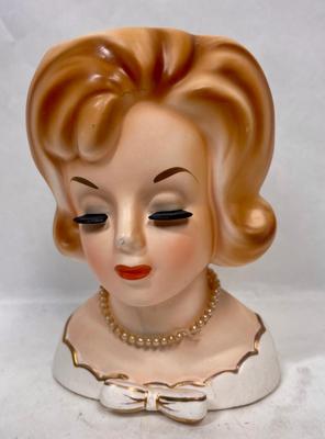 Vintage Lady Head Vase 1962 Napcoware C5675