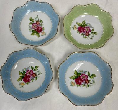 Set of 4 Vintage HHB Japan Hand Decorated Bone China Bowls
