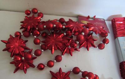 Fun Plastic Garland and Wired Ribbon