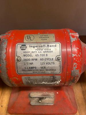 INGERSOL-RAND BENCH GRINDER MODEL 65-700B