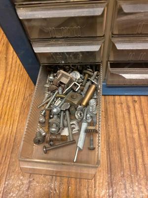 BUNCHES AND BUNCHES OF HANDY HARDWARE/FASTENERS