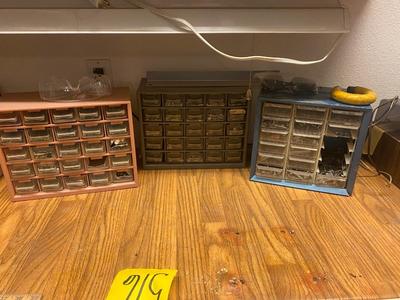 BUNCHES AND BUNCHES OF HANDY HARDWARE/FASTENERS