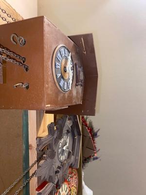 HUGE LOT OF COOKOO CLOCKS FOR PARTS OR REPAIR