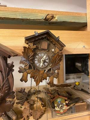 HUGE LOT OF COOKOO CLOCKS FOR PARTS OR REPAIR
