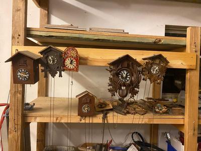 HUGE LOT OF COOKOO CLOCKS FOR PARTS OR REPAIR