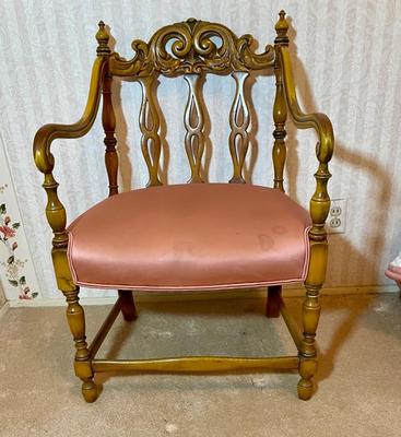Vintage Dressing Makeup Chair