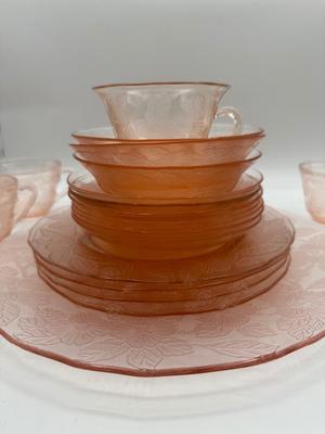 Pink Depression Glass DOGWOOD MacBeth-Evans Salvar