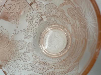 Pink Depression Glass DOGWOOD MacBeth-Evans Salvar