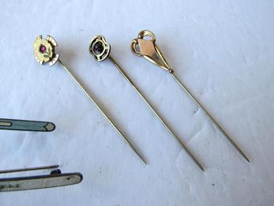 Lot of Vintage Tie Pins and Bar Pins
