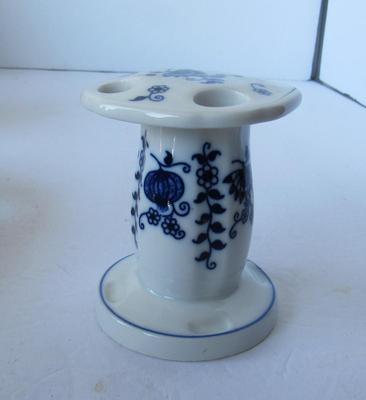 Misc Glass/Porcelain Lot