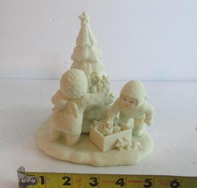 Vintage Dept 56 Snowbabies Decorating Tree