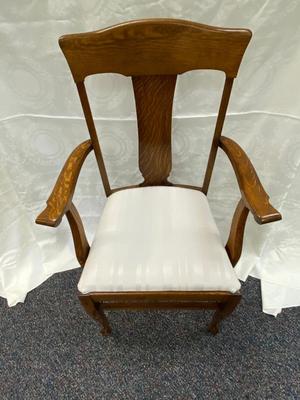 Oak T-backed Chair/ Arm chair