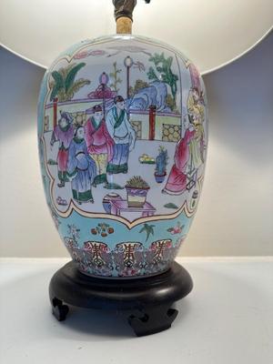 Pair of Ginger Jar Chinoiserie Style Table Lamps with Wood Base