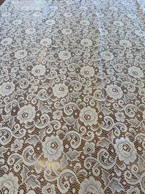 Eight Vintage Lace Curtains (8)