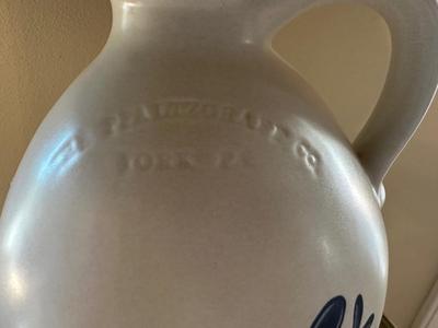 Pfaltzgraff Yorktowne Table Top Jug Lamp