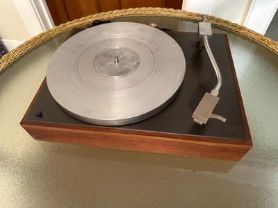 Vintage AR Turntable (see description)
