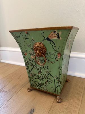 Decorative Flared Planter/Bin