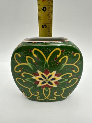 1981 Takahashi Kashmir Flat Vase Hand Decorated Floral Design