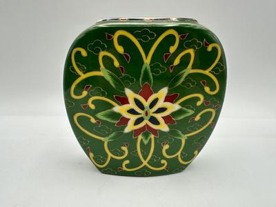 1981 Takahashi Kashmir Flat Vase Hand Decorated Floral Design