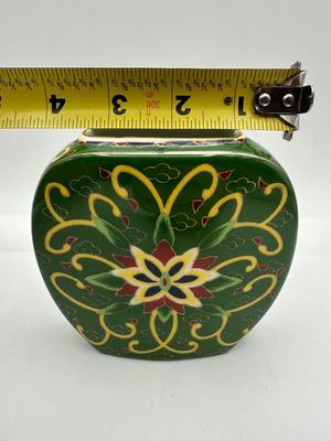 1981 Takahashi Kashmir Flat Vase Hand Decorated Floral Design