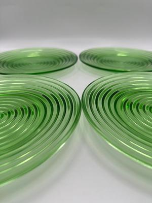 Set of (4) Vintage Anchor Hocking Green Plates