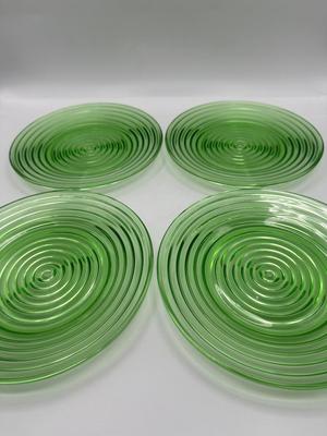 Set of (4) Vintage Anchor Hocking Green Plates