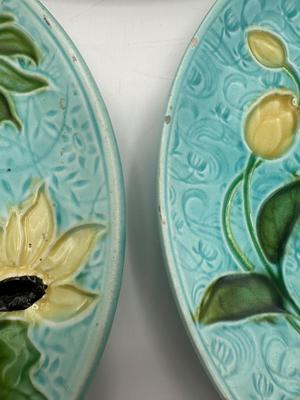 MAJOLICA Stamped Three Plates