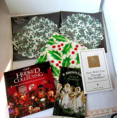Mixed Lot of Christmas Items