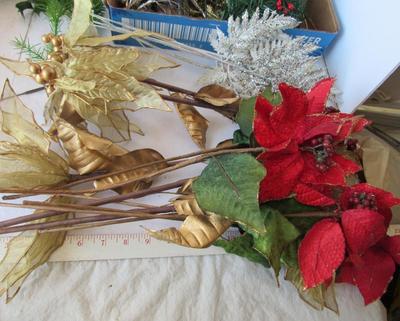 Lot of Plastic Decorative Florals