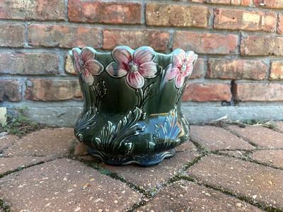 VIintage 8" MAJOLICA Stamped WESSEL BUNN Plant Pot