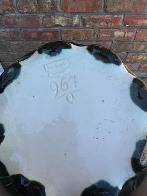 VIintage 8" MAJOLICA Stamped WESSEL BUNN Plant Pot