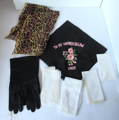 Ladies Lot Vintage Scarves, Hankies, Gloves