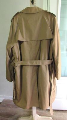 Vintage 1960s Men's 46 Long Trench Coat, Botanny 500, Nice Shape