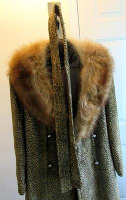 Women's Vintage Faux Fur With Real Fur Collar and Hem Coat