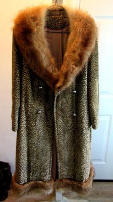 Women's Vintage Faux Fur With Real Fur Collar and Hem Coat