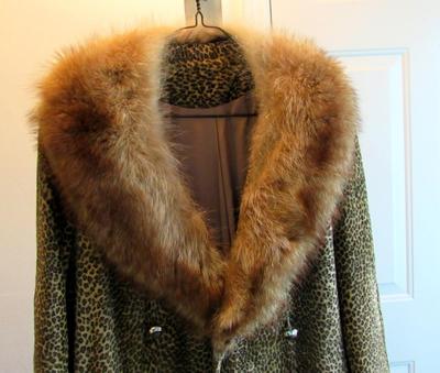 Women's Vintage Faux Fur With Real Fur Collar and Hem Coat