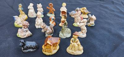 Collectable Wade tea figurines