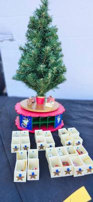 Avon Musical Advent Christmas Tree with Ornaments