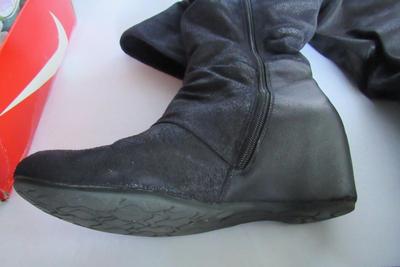 Women's Tall Black Boots, Flat Heel, 9M
