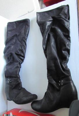 Women's Tall Black Boots, Flat Heel, 9M