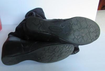 Women's Tall Black Boots, Flat Heel, 9M