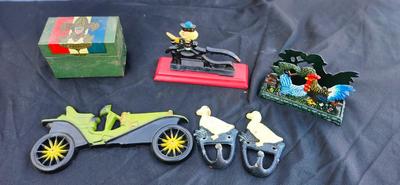 Cast iron and tin Lot