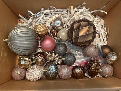 Christmas Ornaments Lot